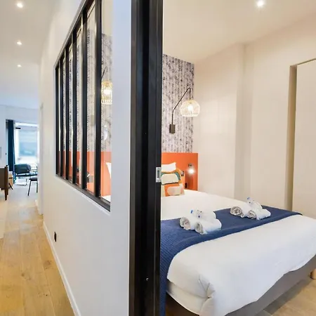 New And Renovated Amazing Flat In Heart Of * Parigi